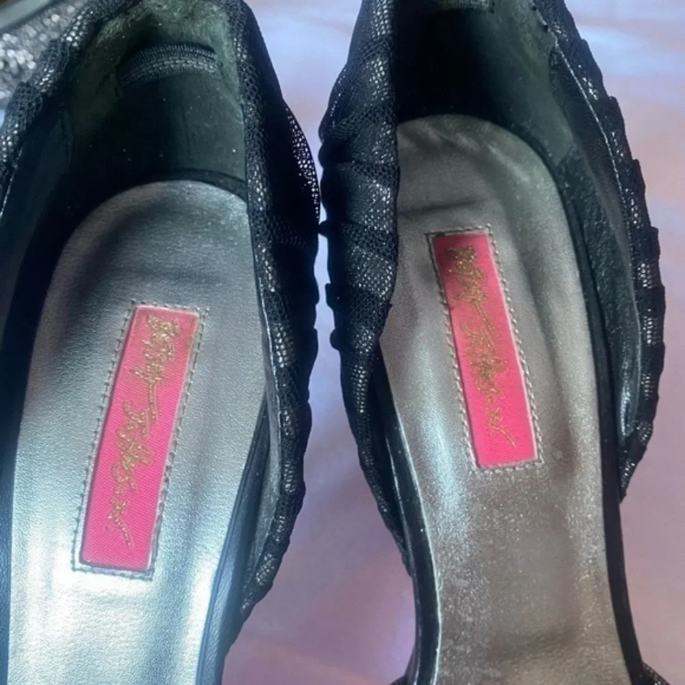 BETSY JOHNSON SIZE7.5 leather